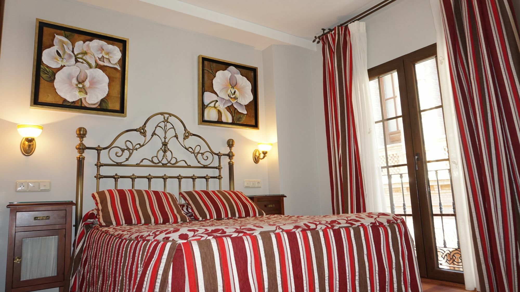 Hostal Rodri (Adults Only) Гранада Экстерьер фото